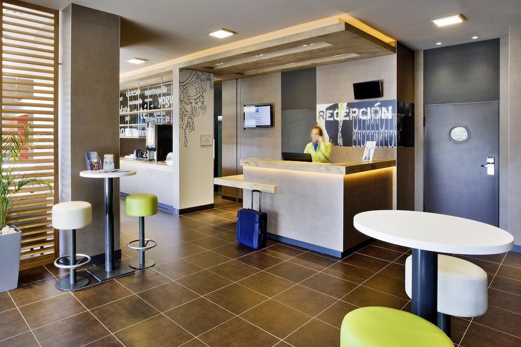 Ibis Budget Madrid Хетафе Екстериор снимка
